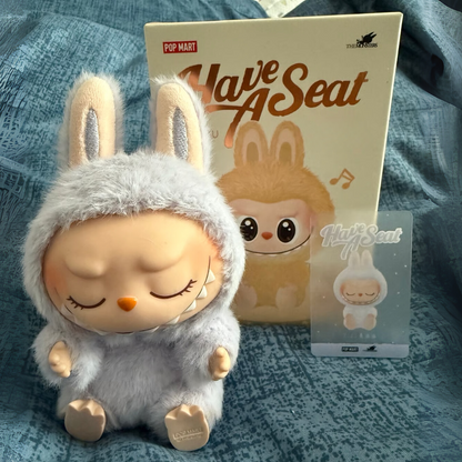 Labubu - Caja sorpresa de peluche